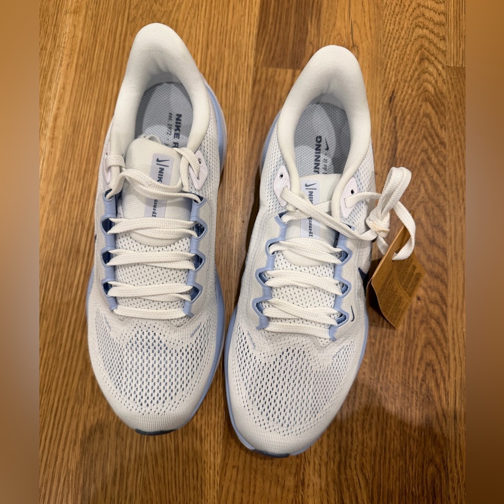 Nike Womens Pegasus 41 Running Shoes NWT